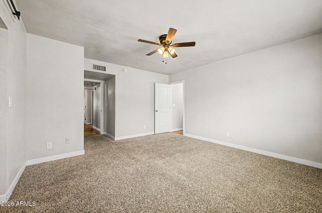 2845 E GLENCOVE Street, Mesa, AZ 85213