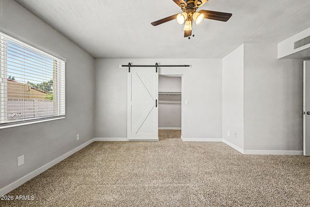 2845 E GLENCOVE Street, Mesa, AZ 85213