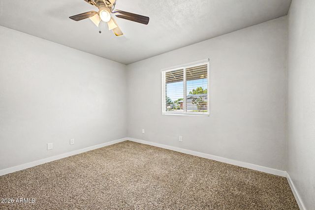 2845 E GLENCOVE Street, Mesa, AZ 85213