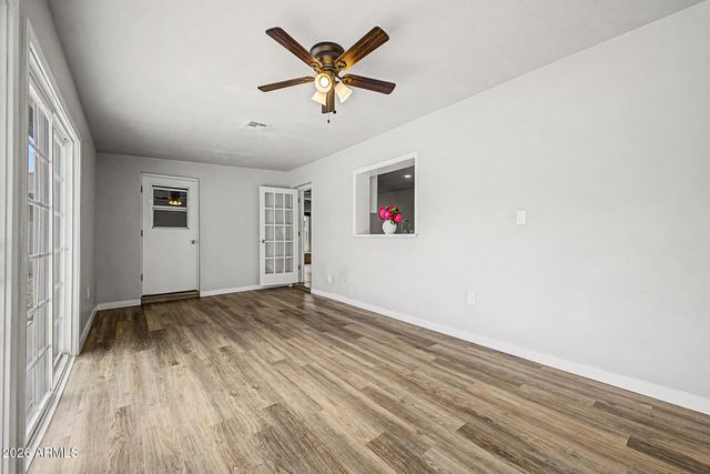 2845 E GLENCOVE Street, Mesa, AZ 85213