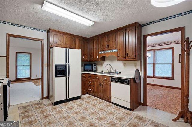 291 Crabapple Court, Powder Springs, GA 30127