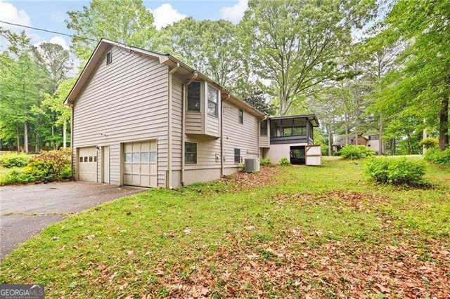 291 Crabapple Court, Powder Springs, GA 30127