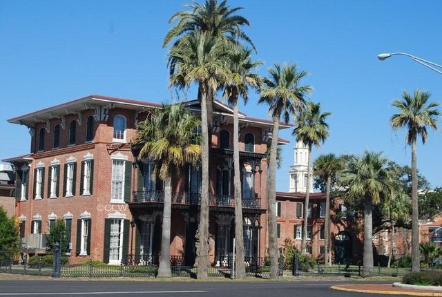 7000 Seawall Boulevard 721, Galveston, TX 77551