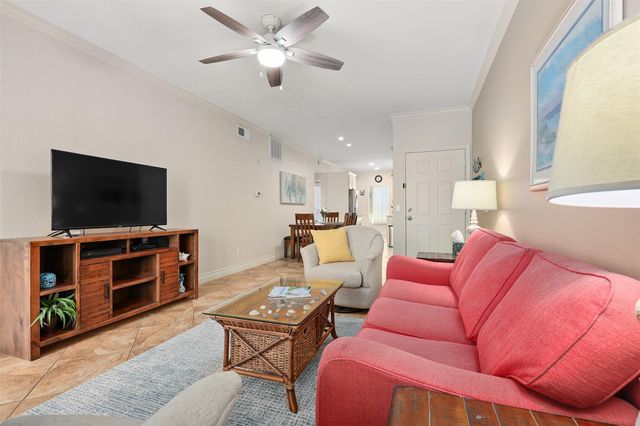 7000 Seawall Boulevard 721, Galveston, TX 77551