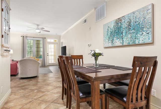 7000 Seawall Boulevard 721, Galveston, TX 77551
