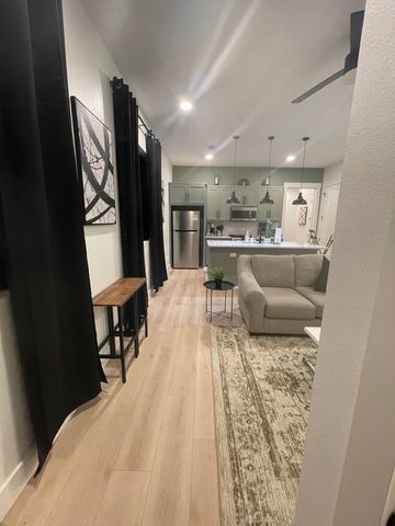 2513 Childs Street, Dallas, TX 75203