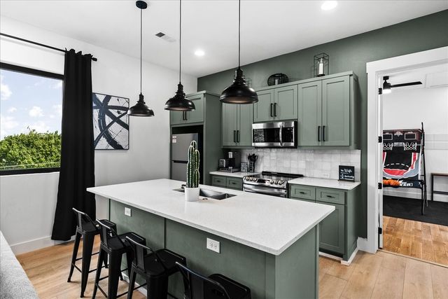 2513 Childs Street, Dallas, TX 75203