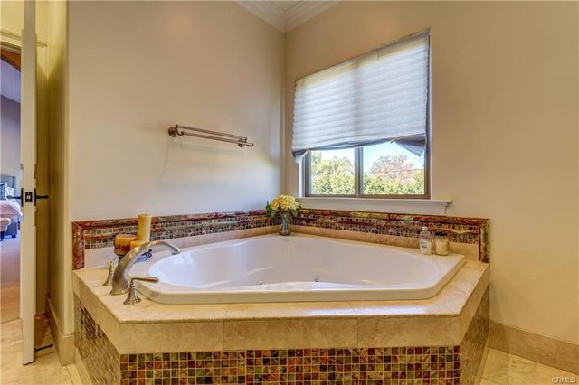 14739 Hesby, Sherman Oaks, CA 91403