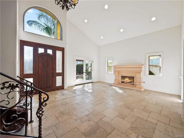 14739 Hesby, Sherman Oaks, CA 91403