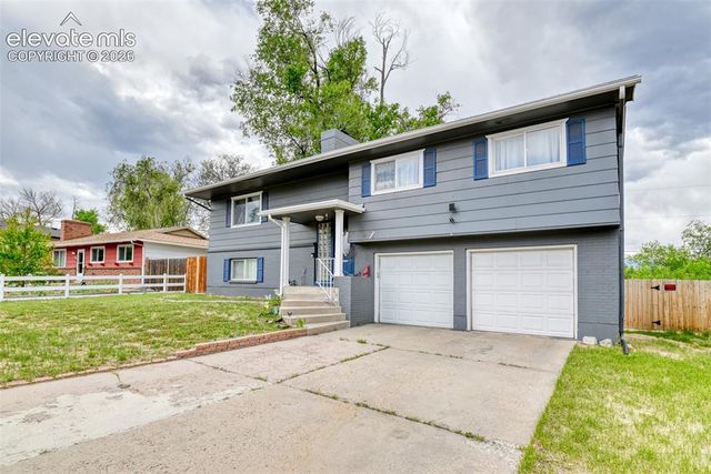 934 Potter Drive, Colorado Springs, CO 80909