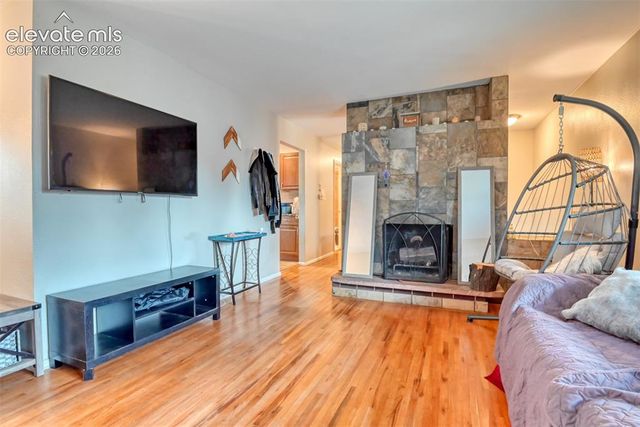 934 Potter Drive, Colorado Springs, CO 80909