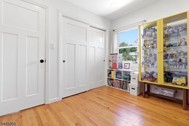 200 Mccosh Rd, Clifton City, NJ 07043