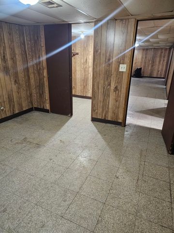 9117 S WALLACE Street, Chicago, IL 60620