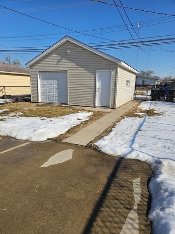 9117 S WALLACE Street, Chicago, IL 60620