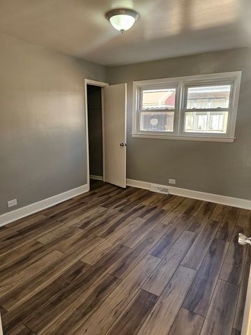 9117 S WALLACE Street, Chicago, IL 60620