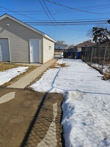 9117 S WALLACE Street, Chicago, IL 60620