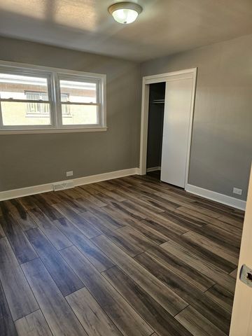 9117 S WALLACE Street, Chicago, IL 60620