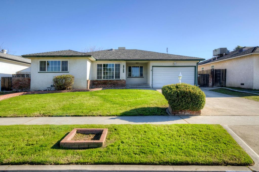 Image 1 of property listing at 4722 N Callisch Street, Fresno, CA 93726