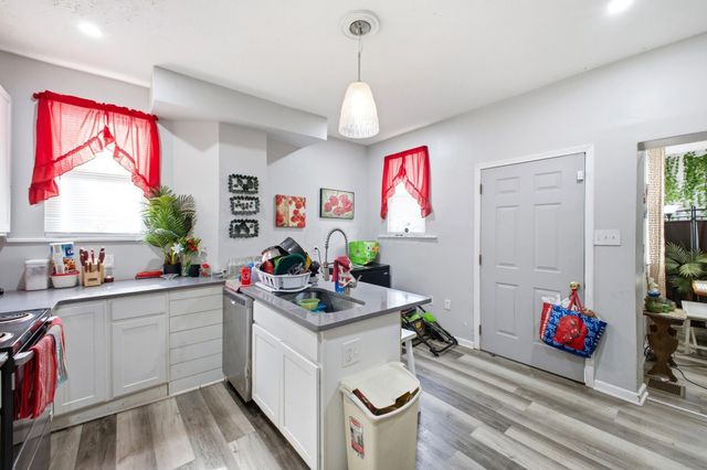 1355-1357 E Mound Street, Columbus, OH 43205