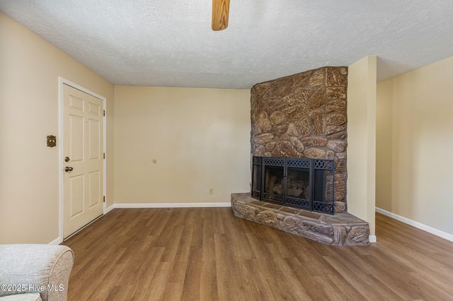 2400 Old Aberdeen Road, Rockingham, NC 28379