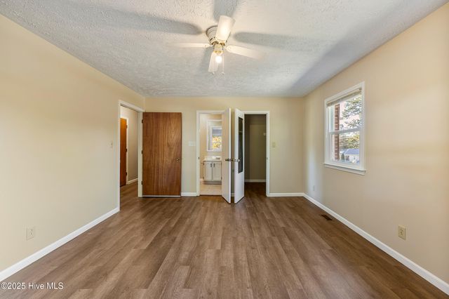 2400 Old Aberdeen Road, Rockingham, NC 28379