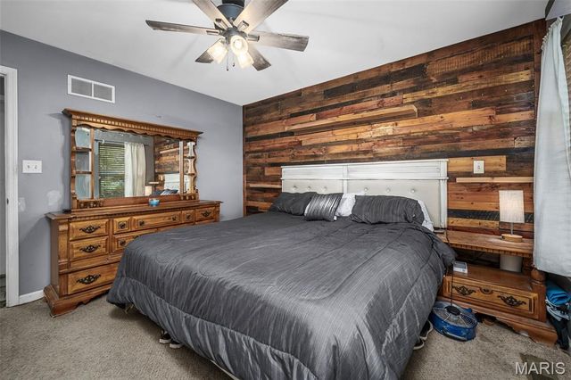 906 Warrior Ridge, Warrenton, MO 63383