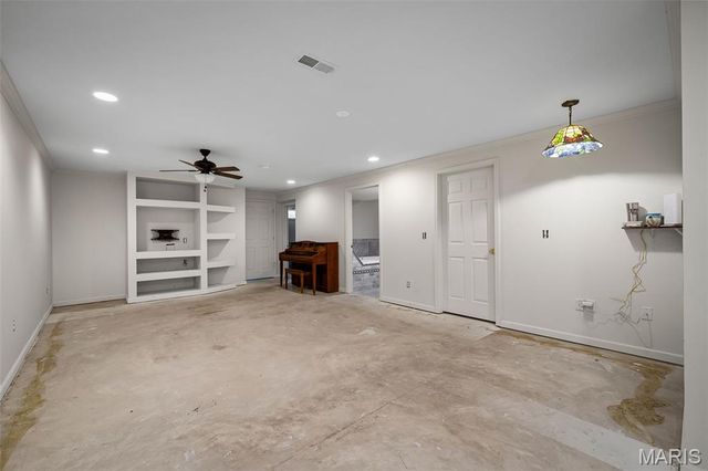 906 Warrior Ridge, Warrenton, MO 63383