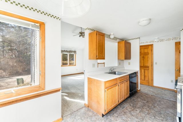 29 Cork Cir F, Millville, MA 01529