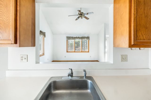 29 Cork Cir F, Millville, MA 01529