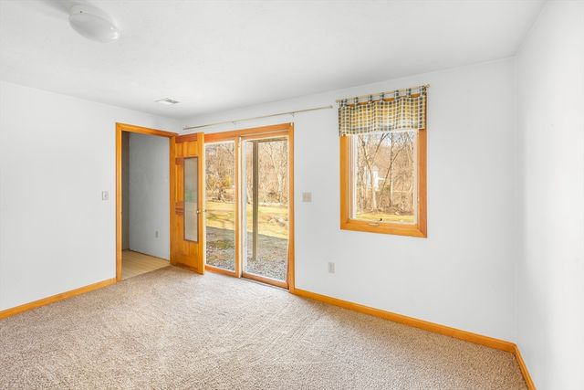 29 Cork Cir F, Millville, MA 01529