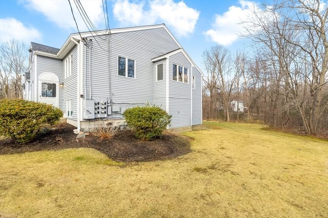29 Cork Cir F, Millville, MA 01529