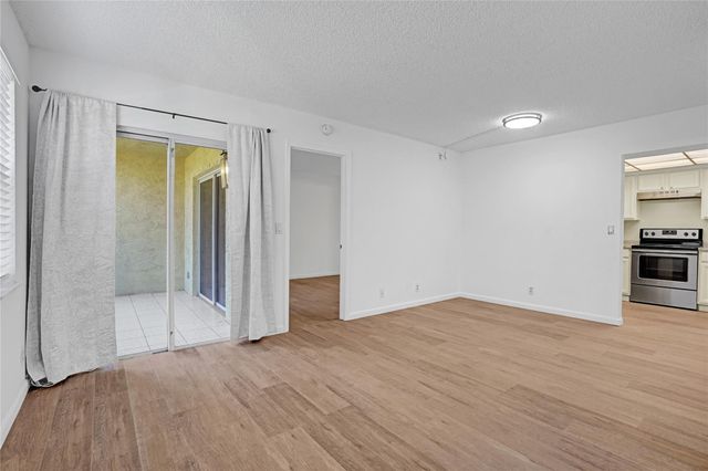 1560 SE Royal Green Cir S 103, Port St Lucie, FL 34952