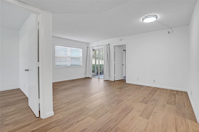 1560 SE Royal Green Cir S 103, Port St Lucie, FL 34952