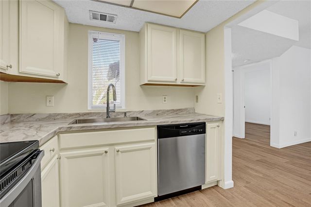 1560 SE Royal Green Cir S 103, Port St Lucie, FL 34952