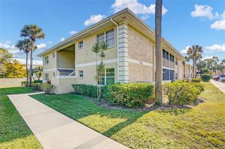 1560 SE Royal Green Cir S 103, Port St Lucie, FL 34952