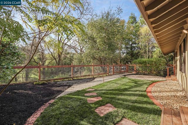 3124 Shire Lane, Walnut Creek, CA 94598