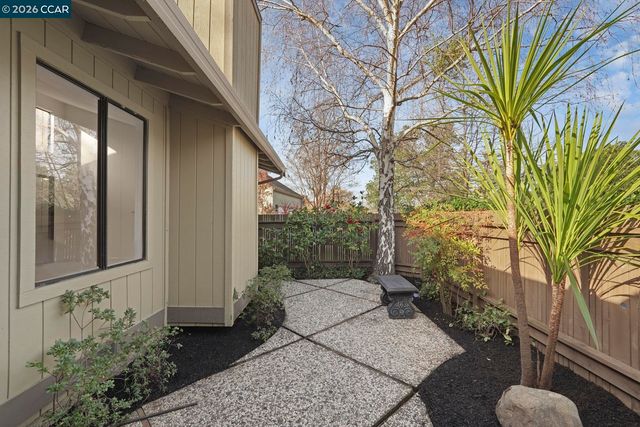 3124 Shire Lane, Walnut Creek, CA 94598