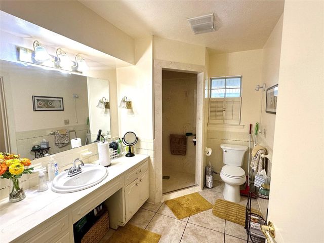 1601 Yarborough Drive, Sherman, TX 75092