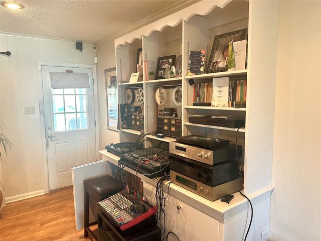 1601 Yarborough Drive, Sherman, TX 75092