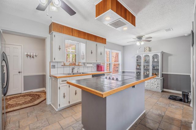 1704 War Eagle Drive, North Little Rock, AR 72116