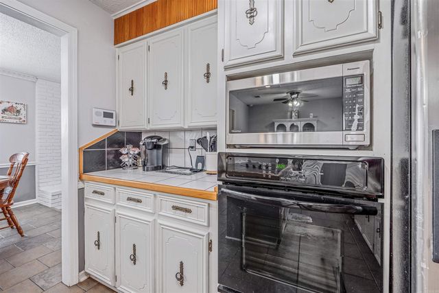 1704 War Eagle Drive, North Little Rock, AR 72116