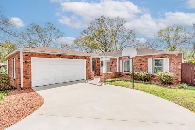 1704 War Eagle Drive, North Little Rock, AR 72116