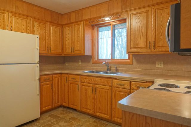 828 DONALD STREET, Medford, WI 54451