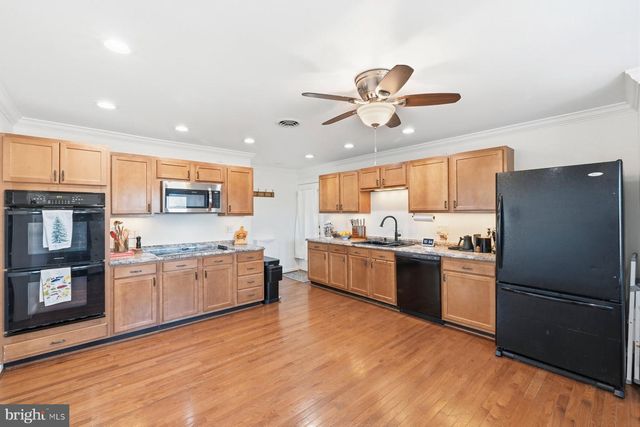 9424 GAS HOUSE PIKE, Frederick, MD 21701