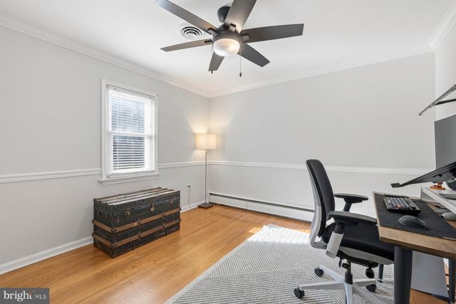 9424 GAS HOUSE PIKE, Frederick, MD 21701