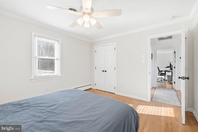 9424 GAS HOUSE PIKE, Frederick, MD 21701