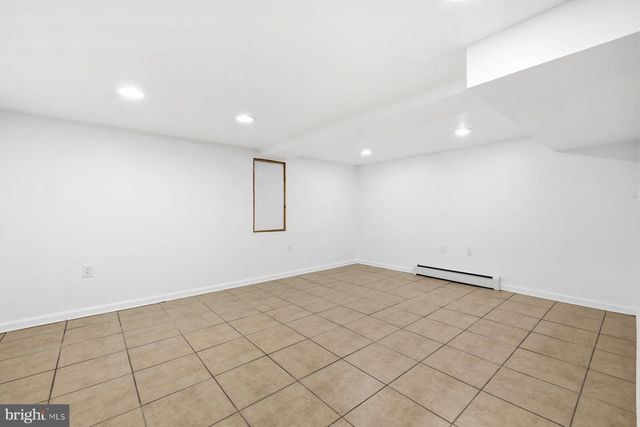 9424 GAS HOUSE PIKE, Frederick, MD 21701