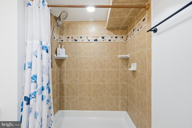 9424 GAS HOUSE PIKE, Frederick, MD 21701