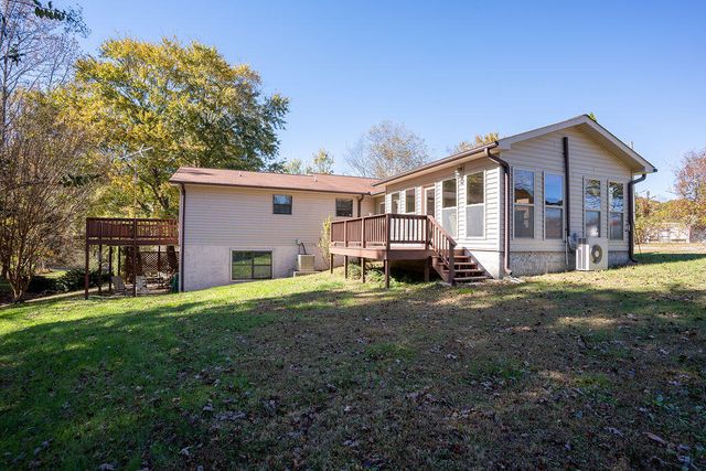 722 Fuller Road, Trenton, GA 30752