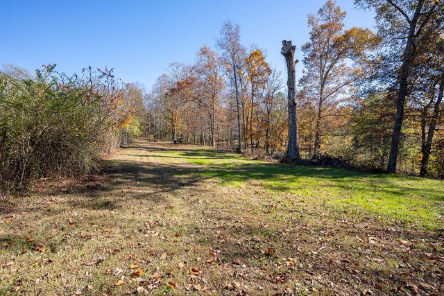 722 Fuller Road, Trenton, GA 30752